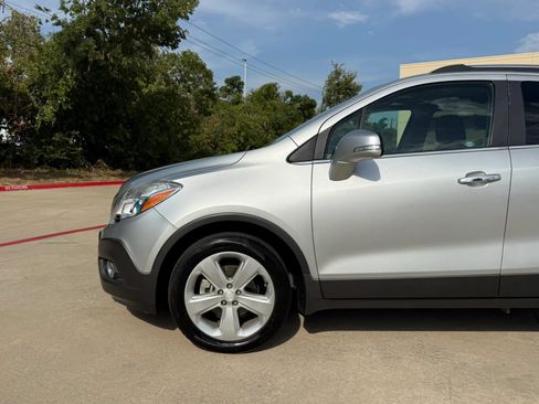 Used 2015 Buick Encore Convenience FWD image 14
