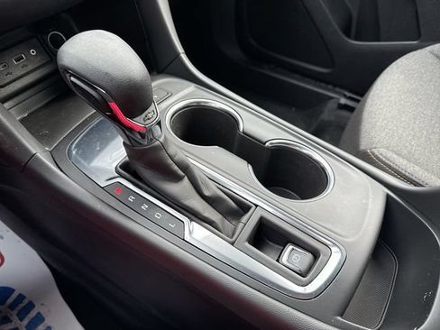 Used 2024 Chevrolet Equinox LT w/ LPO, Floor Liner Package FWD image 20