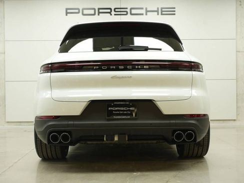 New 2026 Porsche Cayenne AWD/4WD image 12