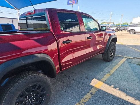 New 2026 Chevrolet Colorado Trail Boss AWD/4WD image 17