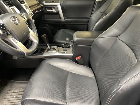 Used 2023 Toyota 4Runner Limited RWD image 44