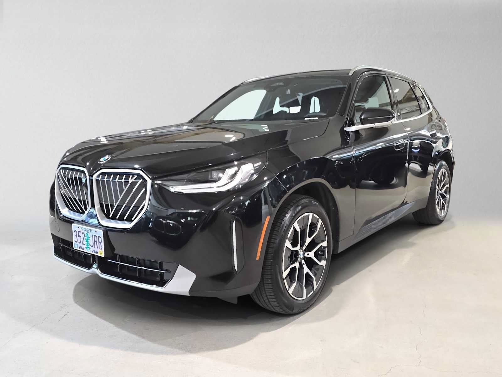 Used 2025 BMW X3 xDrive30i w/ Premium Package AWD/4WD image 7