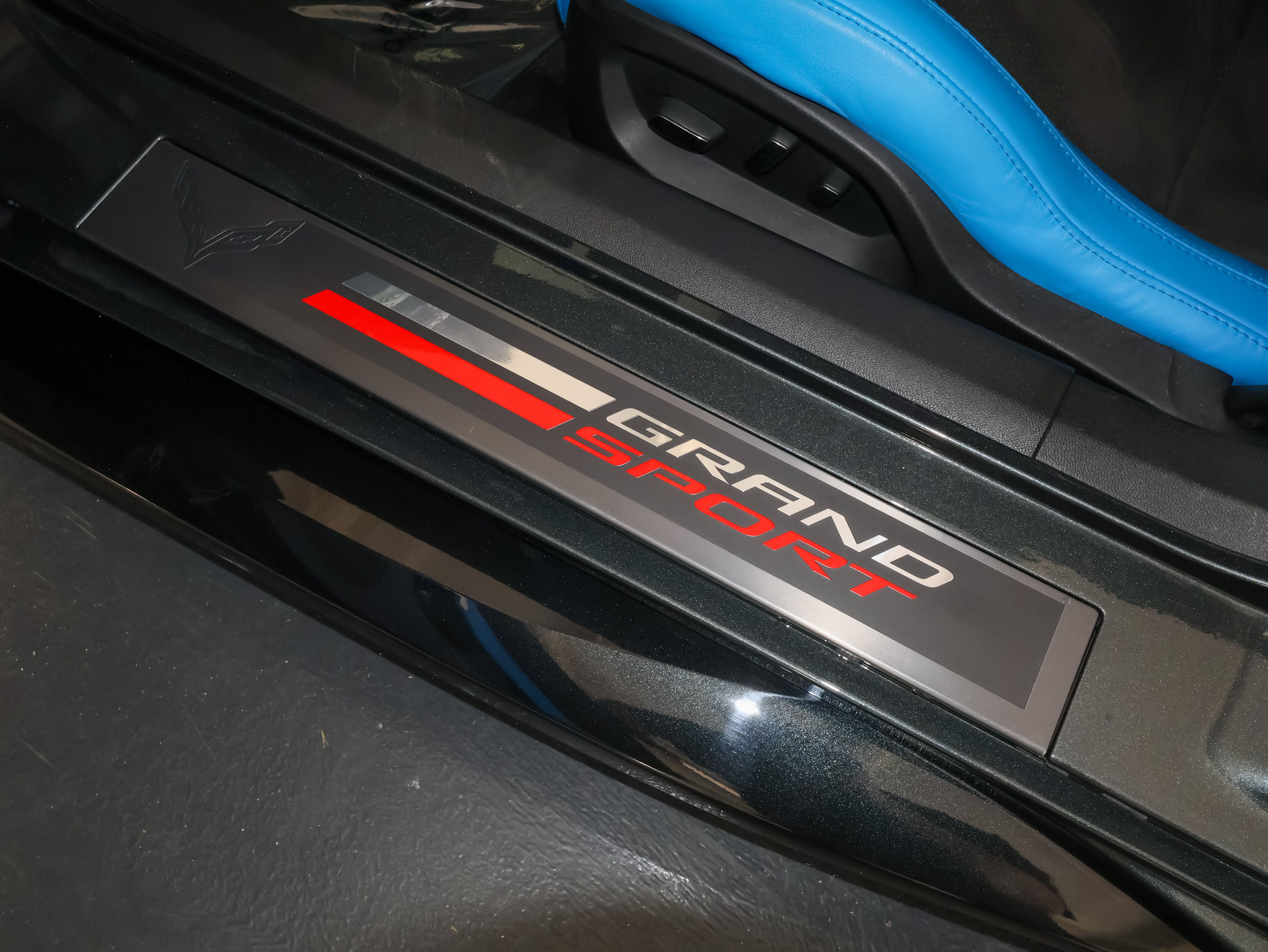 Used 2017 Chevrolet Corvette Grand Sport RWD image 15