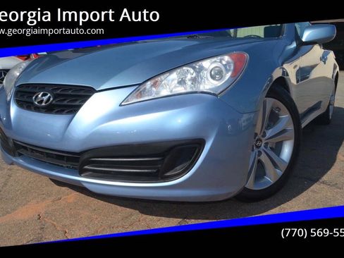 Used 2011 Hyundai Genesis 2.0T image 1