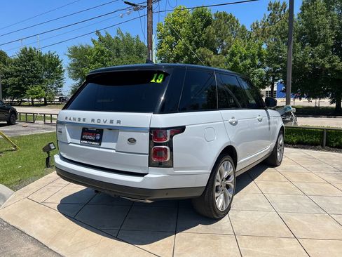 Used 2019 Land Rover Range Rover Supercharged AWD/4WD image 11