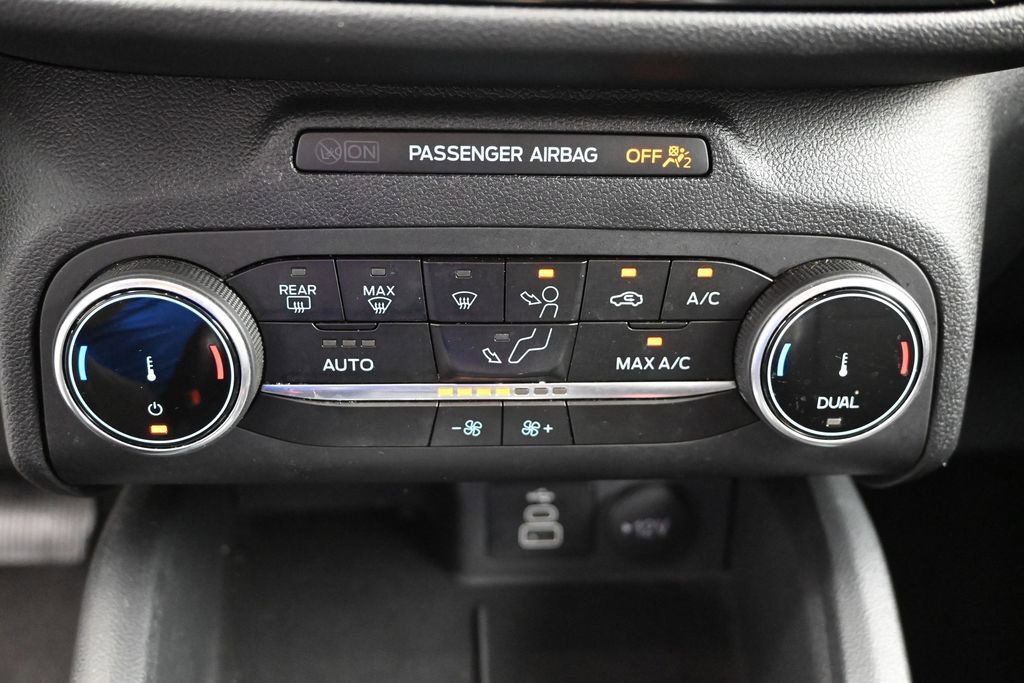Used 2025 Ford Escape ST-Line FWD image 24