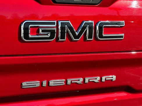 Used 2023 GMC Sierra 1500 Elevation w/ LPO, Elevation Black Package image 27