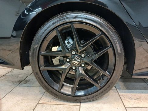 Used 2025 Honda Civic Sport image 8