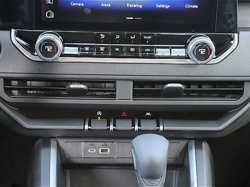 New 2025 Chevrolet Colorado Trail Boss w/ Midnight Edition image 13