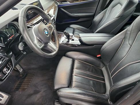 Used 2018 BMW 530e image 12