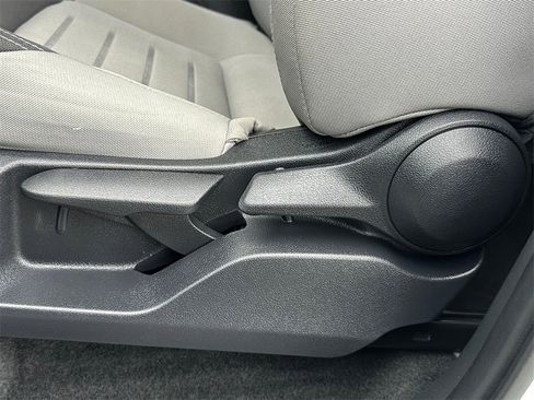 Used 2024 Toyota Tacoma TRD Off-Road image 22