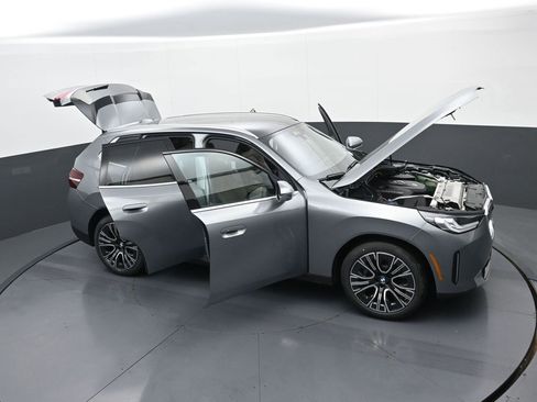 New 2026 BMW X3 xDrive30 w/ Premium Package image 39