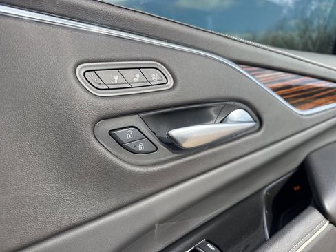 Certified 2024 Cadillac Escalade ESV Premium Luxury w/ Performance Package image 63