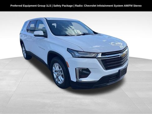 Used 2023 Chevrolet Traverse LS w/ Safety Package image 1
