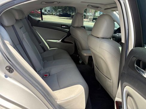 Used 2008 Lexus IS 250 RWD image 10