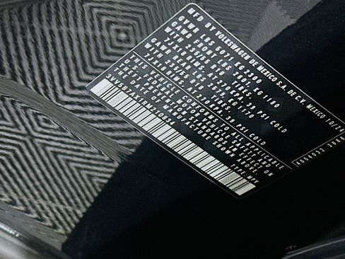 Used 2024 Volkswagen Tiguan Wolfsburg Edition image 12