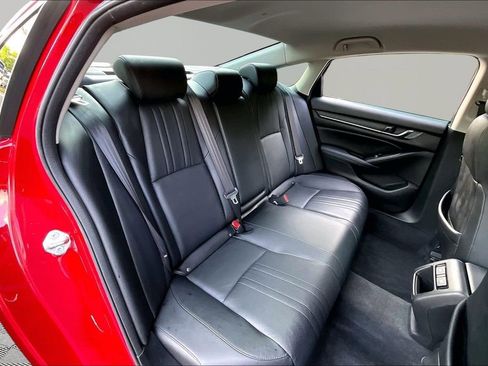 Used 2021 Honda Accord Sport Special Edition image 18