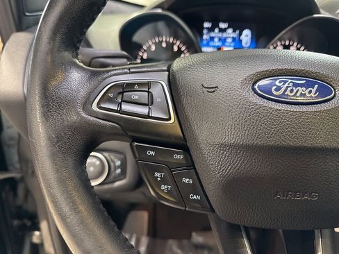 Used 2017 Ford Escape SE w/ SE Leather Comfort Package image 13
