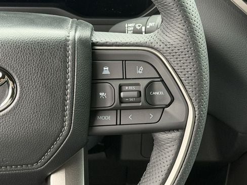 New 2026 Toyota Tundra Limited AWD/4WD image 16