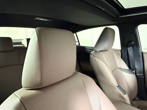 New 2025 Lexus ES 350 w/ Premium Package image 35