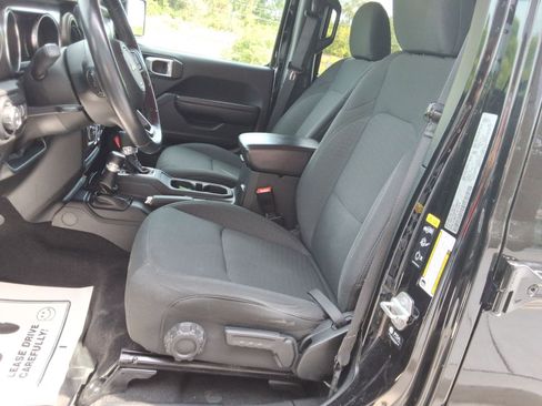 Used 2021 Jeep Gladiator Sport image 28