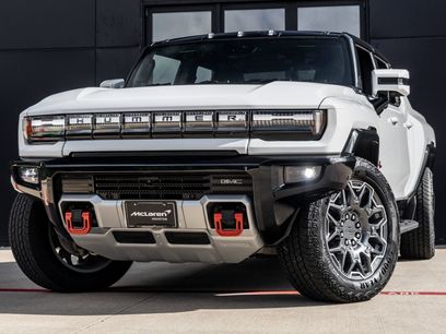 Used 2025 GMC Hummer EV 2X w/ LPO, Sport Package