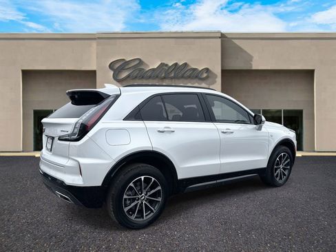 Certified 2024 Cadillac XT4 Sport image 3