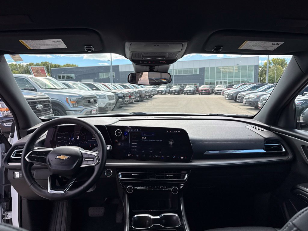 Certified 2026 Chevrolet Traverse LT AWD/4WD image 23