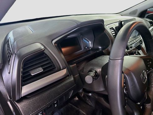 Used 2024 Honda Odyssey EX-L image 9