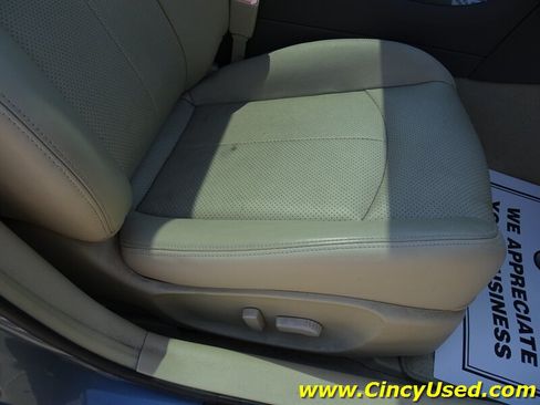 Used 2010 INFINITI G37 x Sedan w/ Premium Pkg AWD/4WD image 34