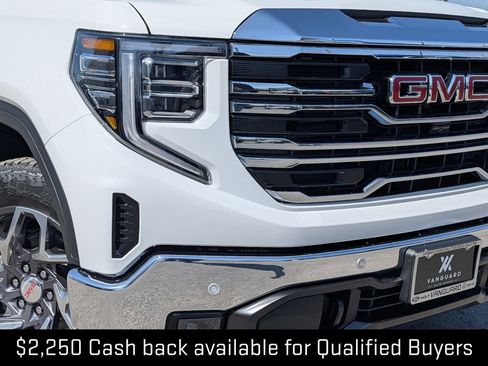 New 2026 GMC Sierra 1500 SLT AWD/4WD image 2