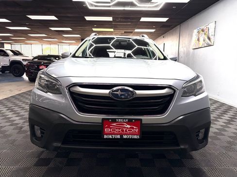 Used 2022 Subaru Outback Premium w/ Popular Package #1 AWD/4WD image 3