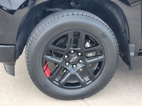 Used 2023 Chevrolet Silverado 1500 RST w/ Redline Edition image 7