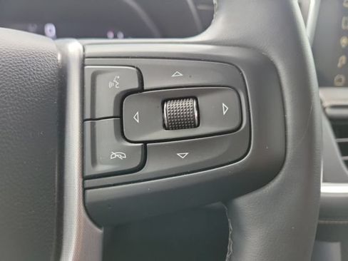 Used 2024 GMC Yukon XL SLT w/ SLT Luxury Package AWD/4WD image 26