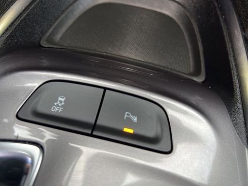 Used 2024 Chevrolet Malibu LT image 28