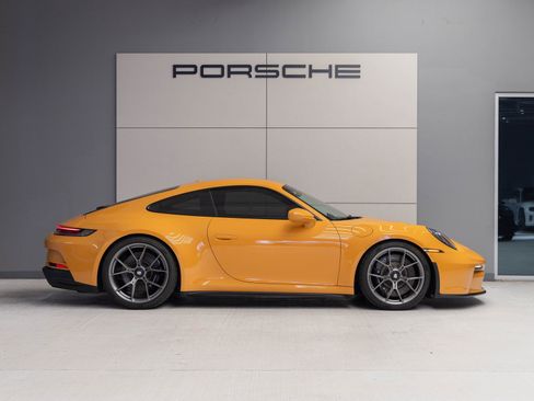 Used 2022 Porsche 911 GT3 image 8
