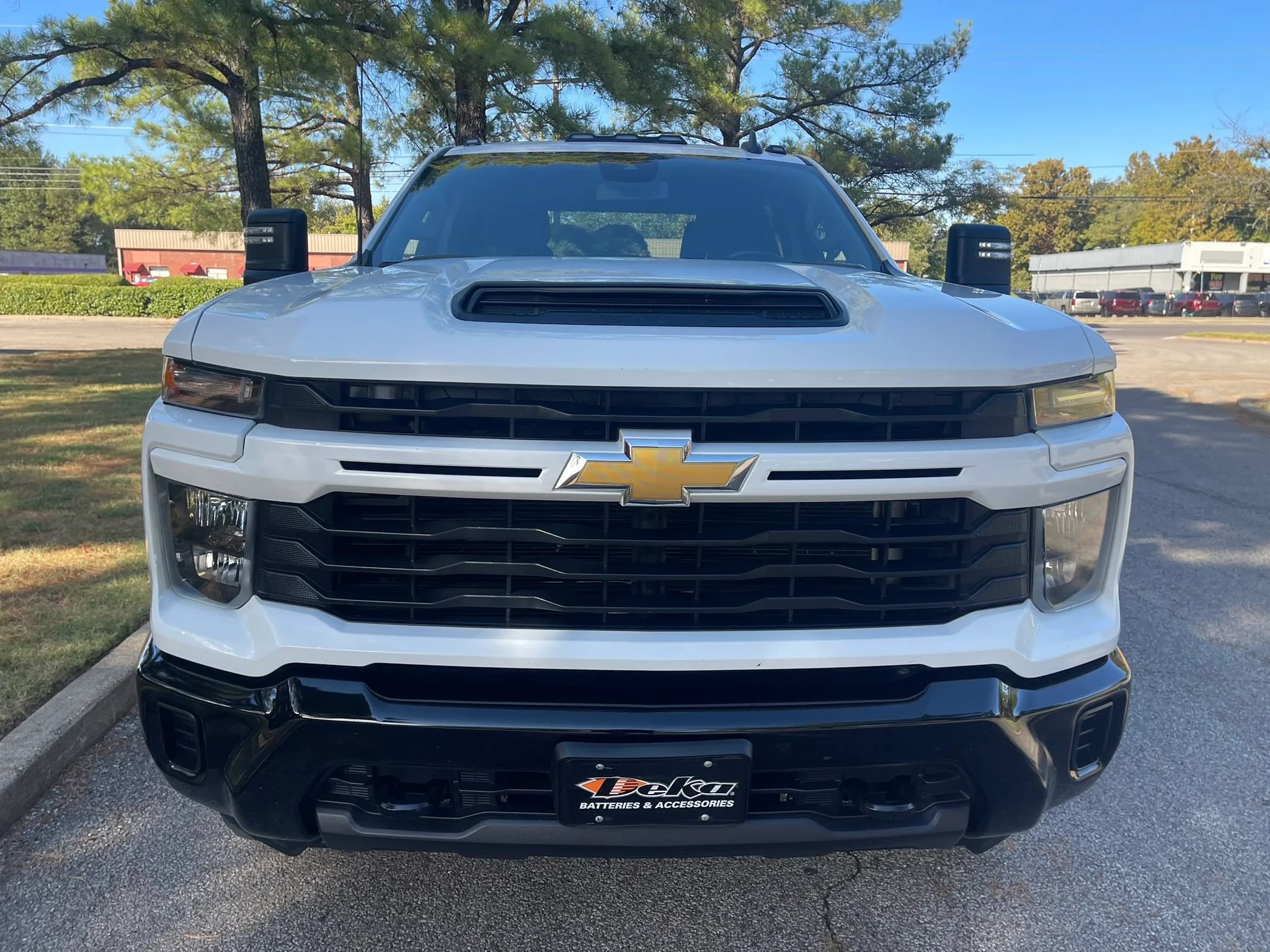 Used 2024 Chevrolet Silverado 2500 Custom w/ Custom Value Package RWD image 8