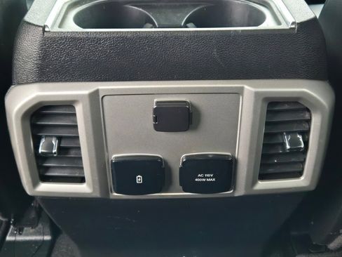 Used 2019 Ford F250 Lariat image 17