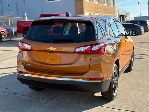 Used 2018 Chevrolet Equinox LS FWD image 12