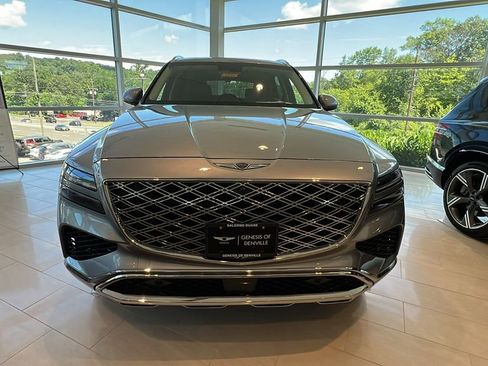 New 2025 Genesis GV80 3.5T Prestige image 8