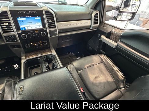 Used 2019 Ford F250 Lariat w/ Lariat Value Package AWD/4WD image 11