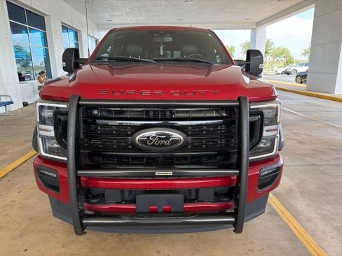 Used 2022 Ford F250 Lariat w/ Black Appearance Package AWD/4WD image 5