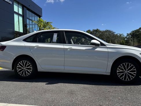 Used 2021 Volkswagen Jetta SE image 24