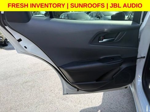 Used 2024 Toyota Prius Limited FWD image 10