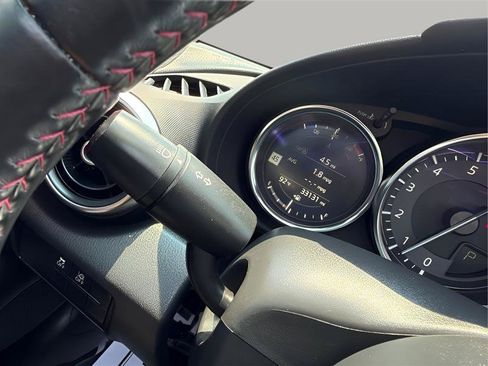 Used 2019 MAZDA MX-5 Miata RF Grand Touring RWD image 37
