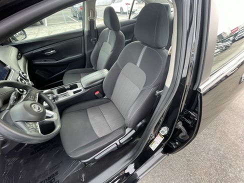 Used 2024 Nissan Sentra SV image 36