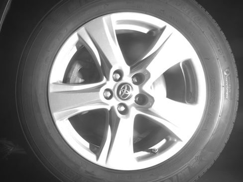 Used 2025 Toyota Highlander LE image 12