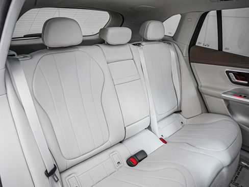 Certified 2023 Mercedes-Benz EQE 350+ SUV image 13