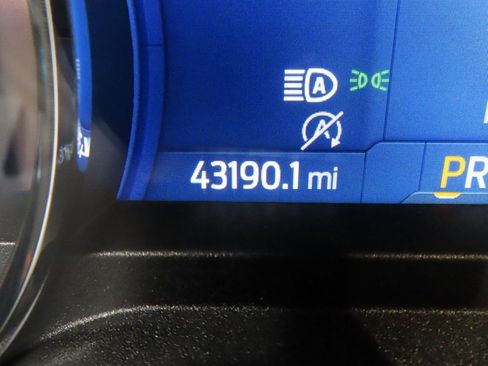 Used 2023 Ford F150 XLT w/ Equipment Group 302A High image 12