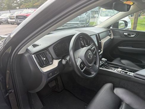 Used 2019 Volvo XC60 T6 Inscription w/ Protection Package AWD/4WD image 17